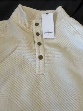 Goodfellow & Co Cream Ribbed Snap-Front Mock Neck sweater